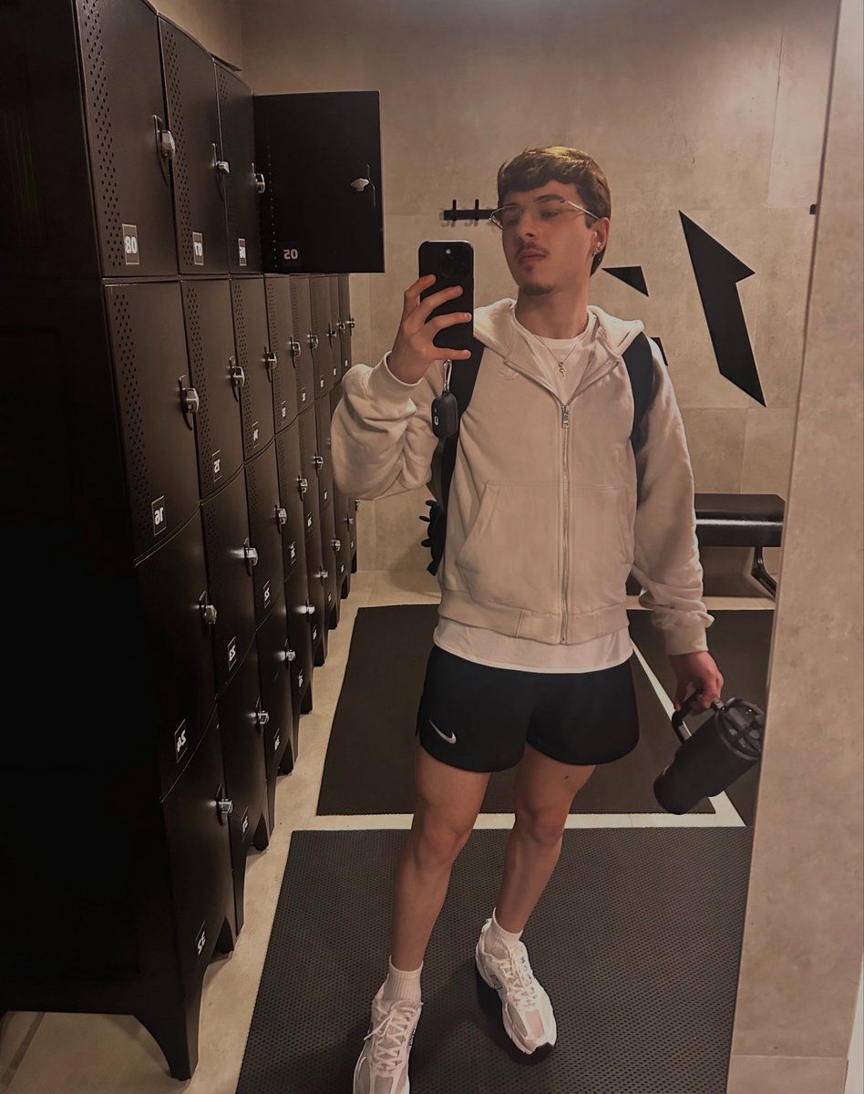 pel4go's tweet photo. Tem que malhar muito pra ganhar todas no Mario Kart… por isso nunca perco
#gamerfitness https://t.co/3Rz66UMUuC
