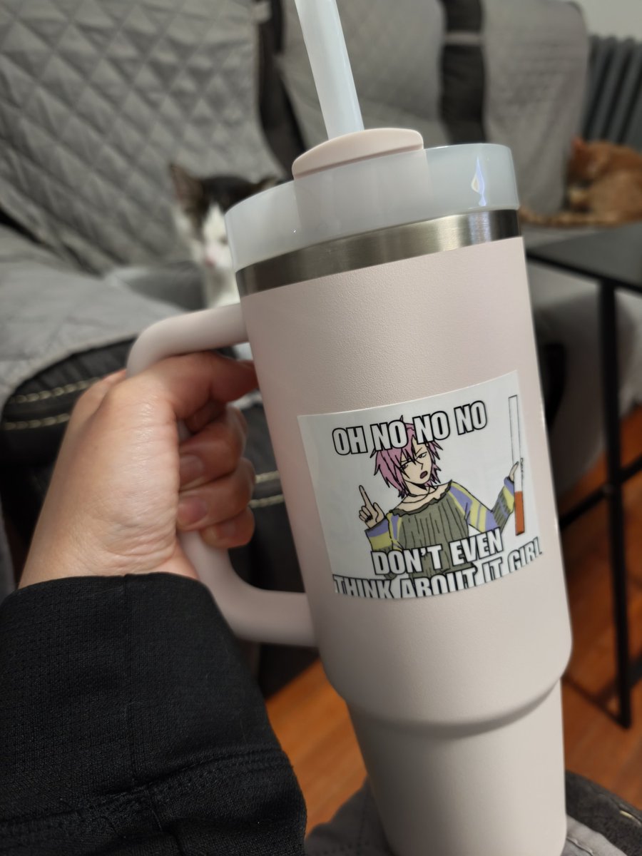 xxrumncoke's tweet photo. Happy to report quitting is going great https://t.co/zELYAKIaVD