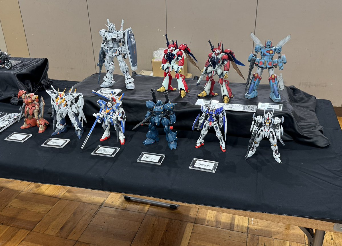 n_a_o_k_i_'s tweet photo. #ネクスポ2026 はじまってます！
今月末発売のNAOKI メカニクス用に作り起こしたビルバインも先行で展示してます！ https://t.co/X31oU6wqsV