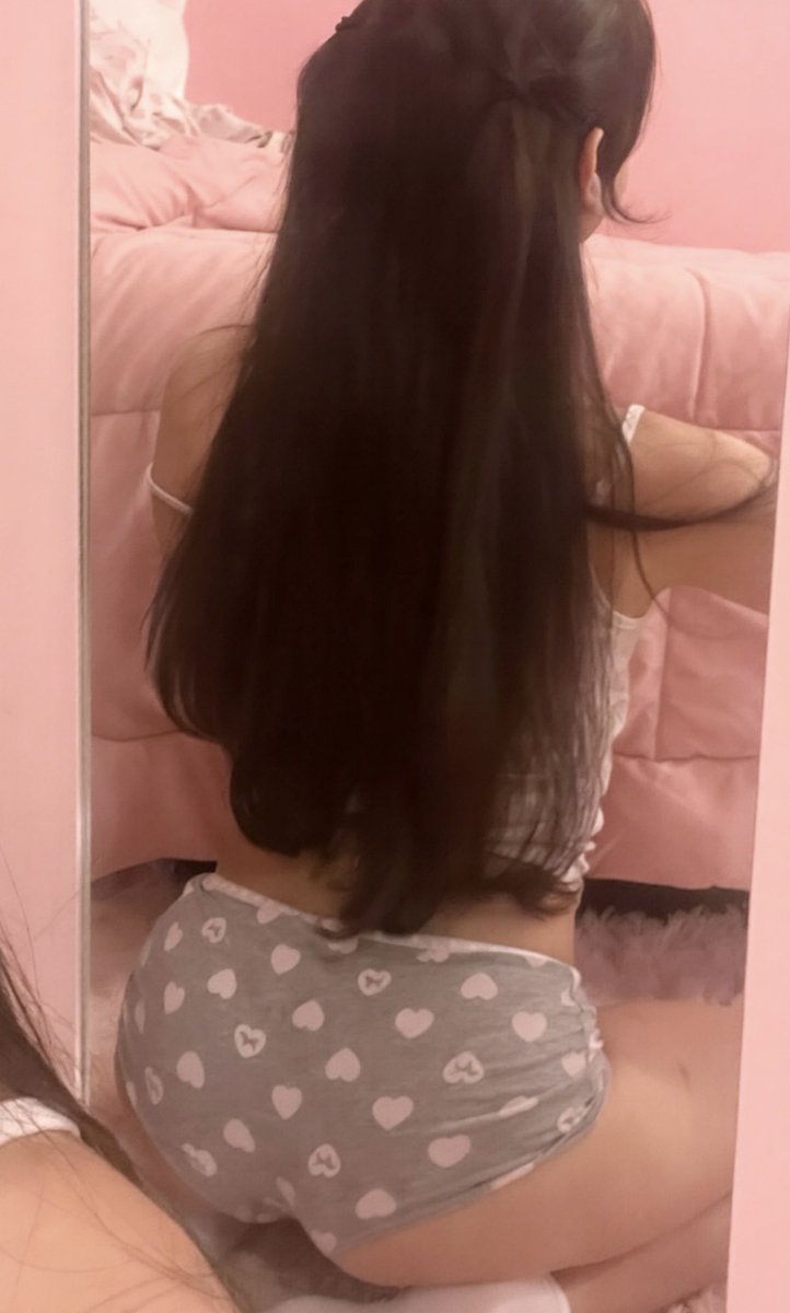 urirldoll's tweet photo. Gock bulge or tgirl butt ?🙃
#transgirl #trans #girlcock #bussy #nsfwtwt #latina #horny #petite #sissy #cnc #chudai #wataa #babytrans https://t.co/6wuI3SAE6O