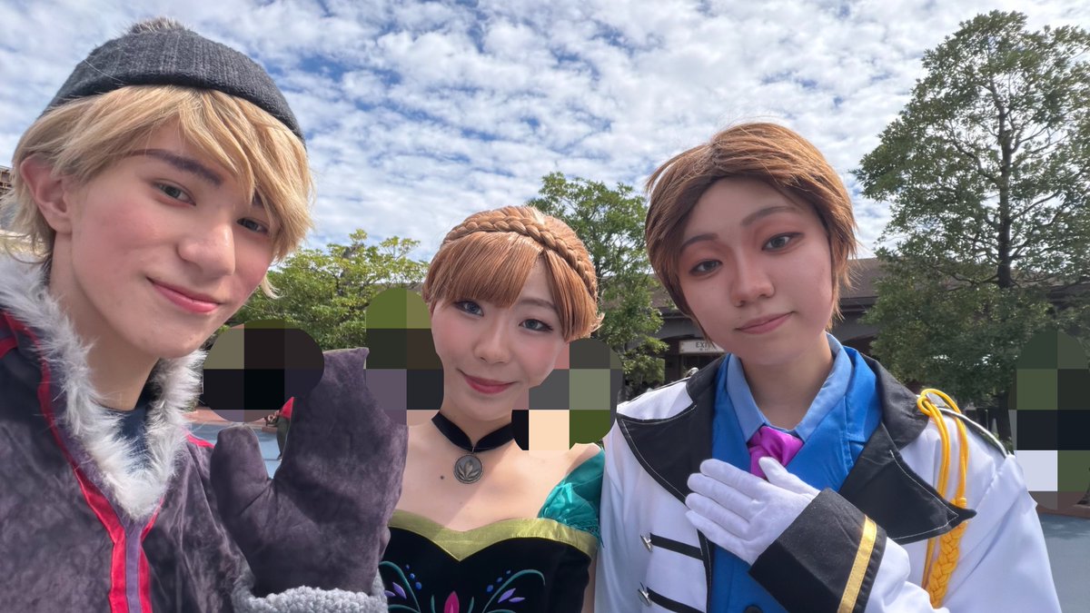 Joh_kun_DisneyP's tweet photo. インパしました‼️
初出しクリストフでいます！

アナ:@mi_disneylife 
ハンス:@bon_boya_ 
クリストフ:me!!

#Dハロ仮装 
#Dハロ仮装2026 https://t.co/QRnsbhqEX2