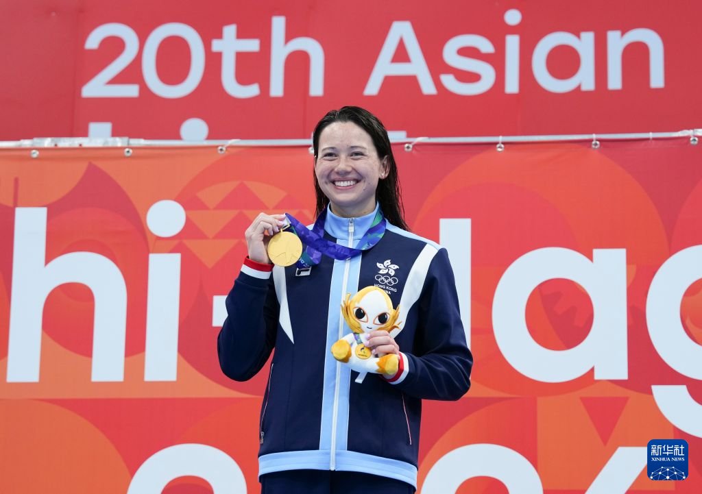 PDChinaSports's tweet photo. Siobhan Haughey of Hong Kong, China claimed gold in the women’s 200m freestyle at the 2026 Asian Games on Monday, touching home in 1:54.96.

Back in the pool where she set the Asian record in the event five years ago, Haughey said the venue brought back “so many great memories” and recalled the calm and confidence she felt before the Olympic final.

Haughey also praised 13-year-old Yu Zidi’s impressive performance, saying it was “amazing to see young swimmers swim that fast.”