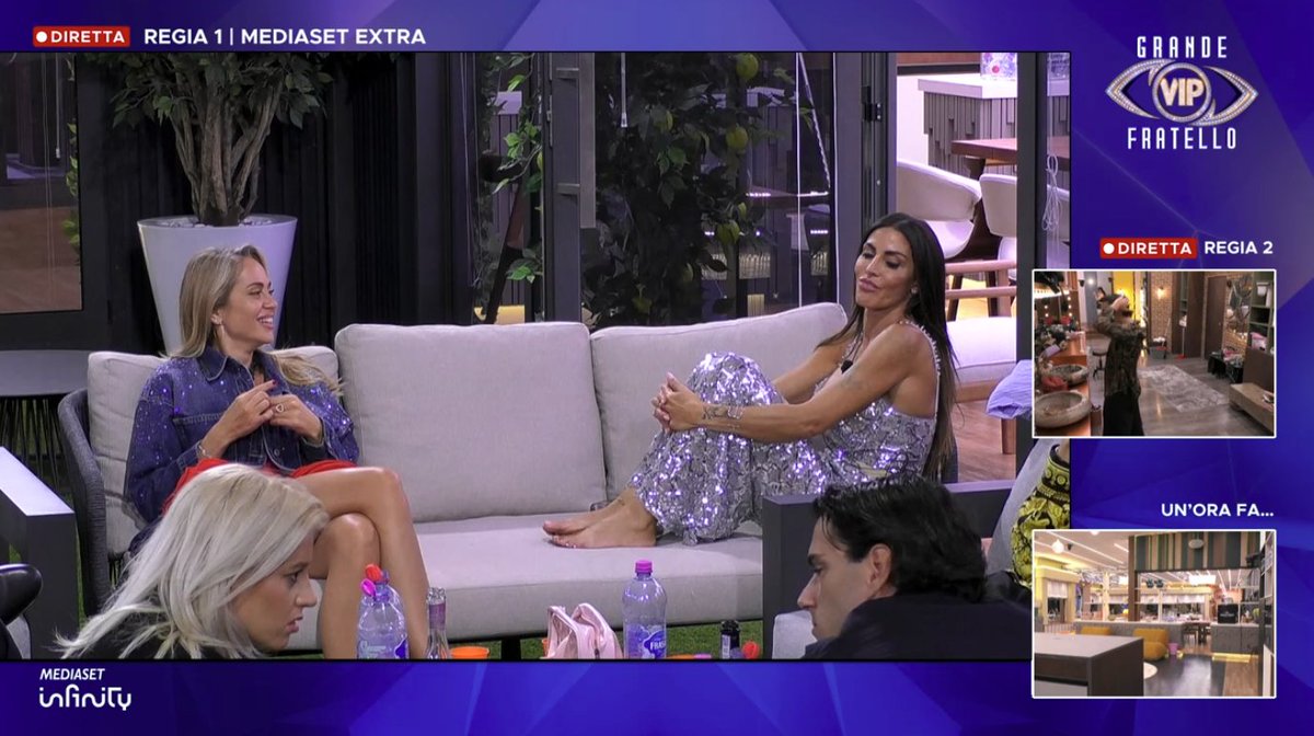 VisioneNotturna's tweet photo. 😂 Guendalina chiede a Federica il nome delle sue tette e Moreno risponde: "Si chiamano Monica e Tonica!!!"

Guendalina: "No, quelle c'erano già al mio @GrandeFratello!!!"

Il #GF11 che è stata, è attualmente e sarà per sempre la mia edizione preferita in assoluto.

#GFVIP https://t.co/MTnVzXJkV2