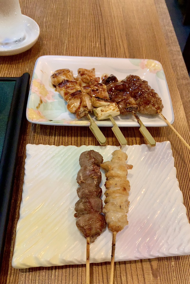 01Marken's tweet photo. 中書島で乗り換える際に、一度下車して鳥せいに行ってしまう、いつものルーティーン。
通常11時オープンなんだけど、今日は10:30オープンだったので早目の昼食になりました。時短ありがたい。 https://t.co/xEh59ywI5q
