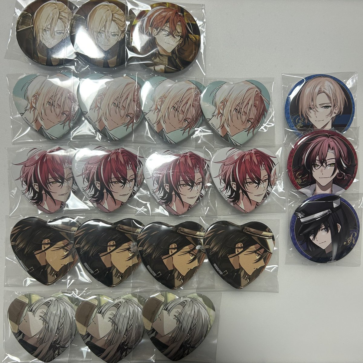 syuu_I8's tweet photo. 【交換】ミラミス 特典 アニメイト ハート缶バッジ ワングー 

譲 レオン シャルル ルディ エヴァン

求 ジャック
(同種またはアニメイト缶、ハート缶)

アニメイト、ハート缶は買取もしております！
お心当たりのある方はお気軽にお声がけください🙇🏻‍♀️ https://t.co/dNplfBzGx3