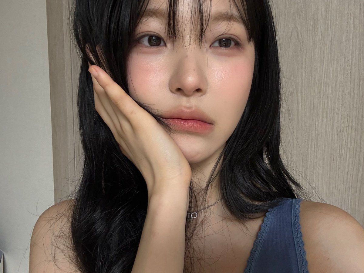 jiheonniy's tweet photo. https://t.co/OUbOL97TAM
