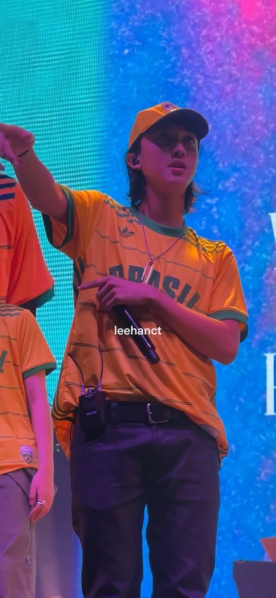 leehanct's tweet photo. fotos que vocês nunca viram do woojin porq foi eu que tirei 😝 https://t.co/u3K3FRueEO