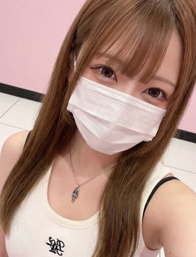 UponPrecipice's tweet photo. 予定合わせてくれるひとおらんかな？ 
気軽に絡んでほしーな❤
 #大阪 https://t.co/cWSAqqXZ2L