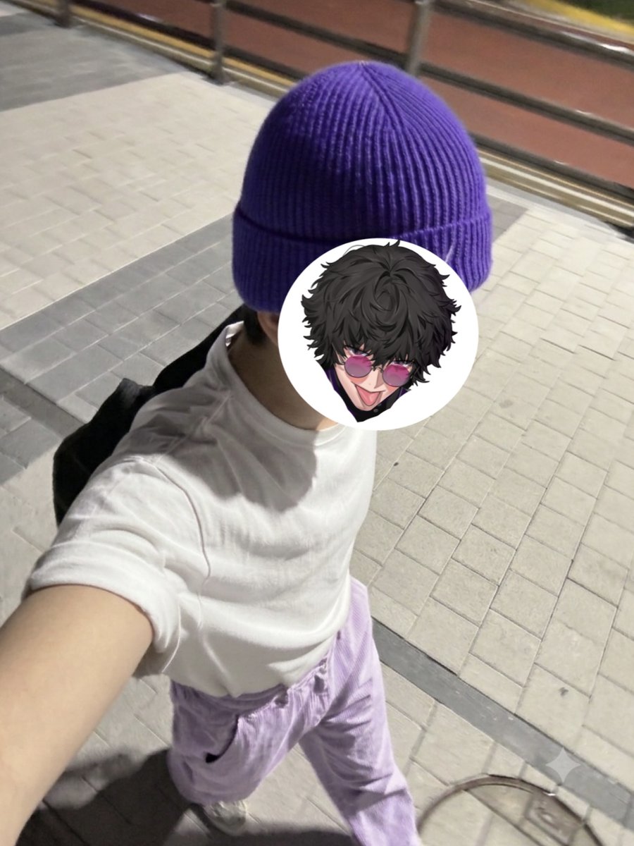 Ralphpunch's tweet photo. 行き先ですか?それは、まだ秘密です。🐺 #COSMICCODE https://t.co/AhHXYGlomM