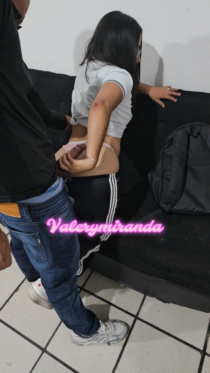 valeryy06p's tweet photo. Me presento 🦄 soy Valery Miranda de 19 su chica unicornio de confianza 

Vamos a jugar 😈
Si me ayudan a llegar, a 100rts les muestro como termine toda batida ese dia 🙈 antes de irme a la escuela 

Los que dejen 🦄 en los comentarios les envío por privado mi telegram y mi whats. Si cumplo ♥️

https://t.co/sx3Ax2OVzZ

https://t.co/ze9kTMt7YT