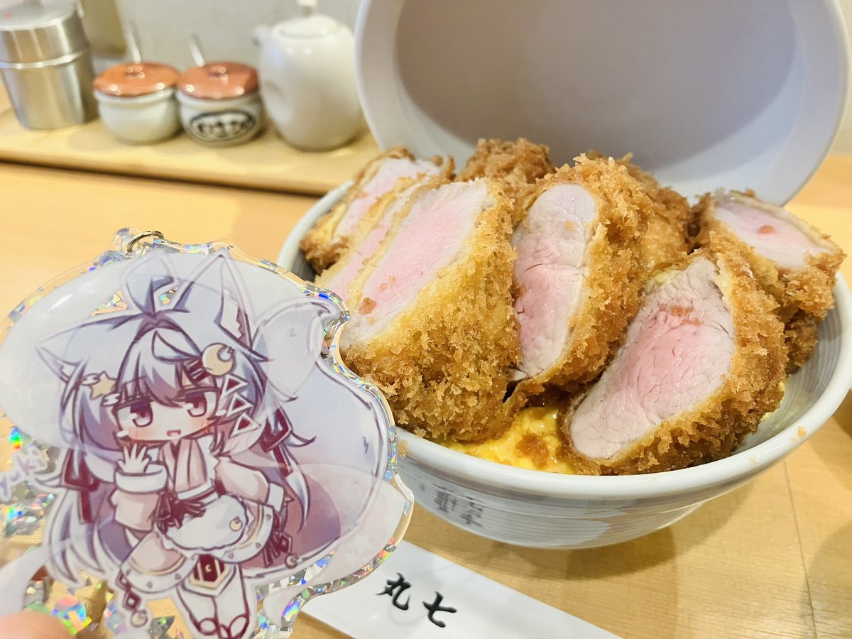 agastya5555's tweet photo. 東京来てもカツ丼だぜ！！！！！！！！！！！最高！！！！！！！ https://t.co/tEqgqIBntS
