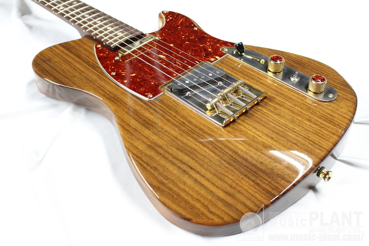 musicplant's tweet photo. 【土浦店】決算セール対象商品!
Kino Factory mort 2S Rosewood (USED)!
¥380,000-(税別)から¥350,000-(税別)へ値下げしました!
シングルカットボディのオリジナルモデルmort!
https://t.co/JMlzbcrIhU
#KINOFACTORY #MORT #国産ギター #ROSEWOOD #エレキギター #中古楽器 https://t.co/KYckIoC59G
