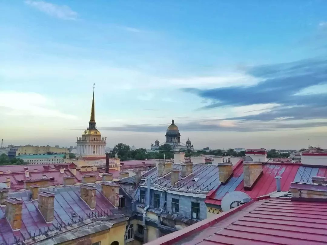 xodoxd45's tweet photo. Opening season of rooftops. My loving city. https://t.co/proPX9qFTj