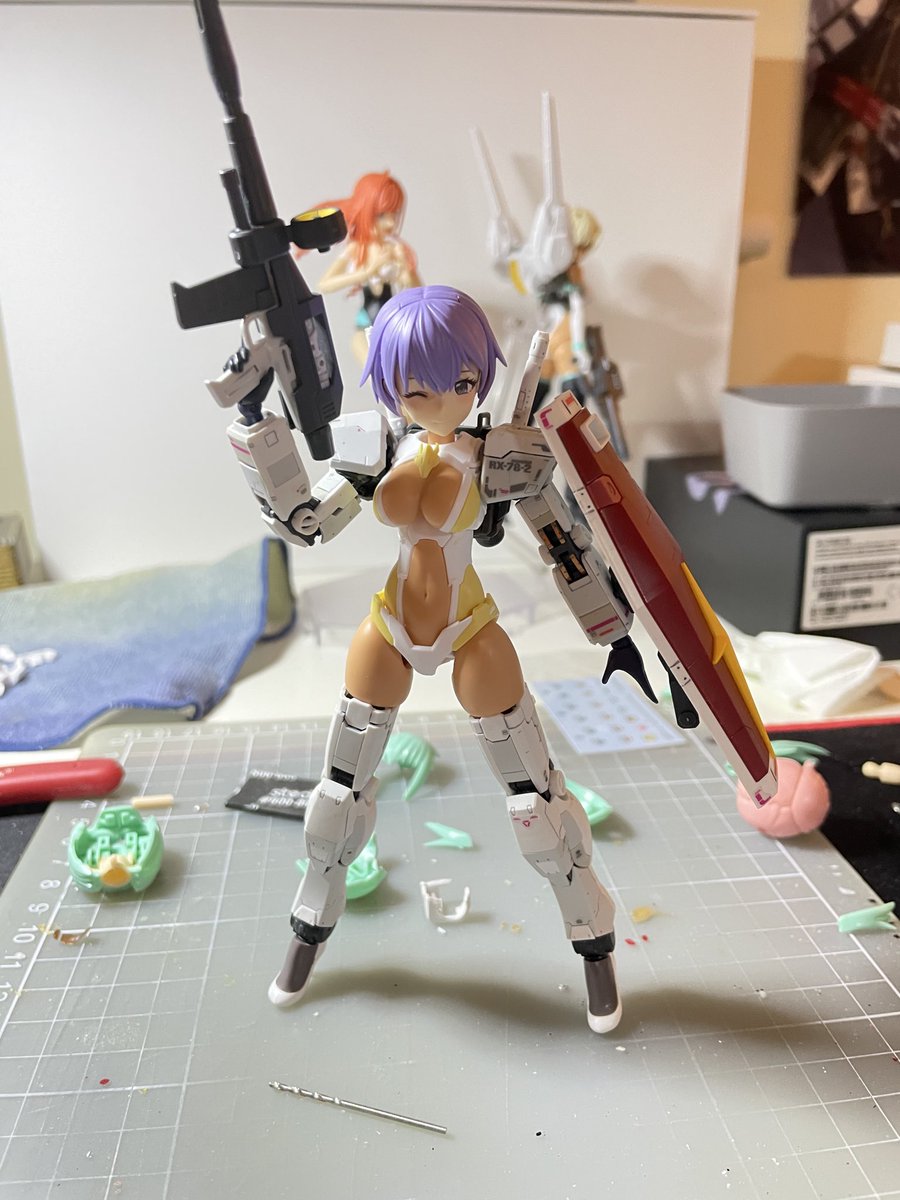 oriyell's tweet photo. 制作途中
15年くらい前で作ったRGガンダムを魔改造するっぞ〜
#30MS https://t.co/3oHXt7bU7r