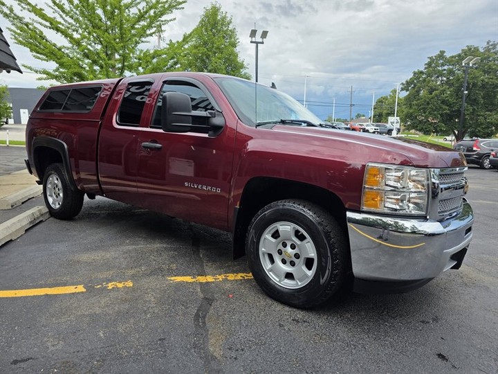 RodBlaizex1ex's tweet photo. 2013 Chevrolet Silverado 1500 LT for sale in Downers Grove, IL https://t.co/pNTKVfqZjY