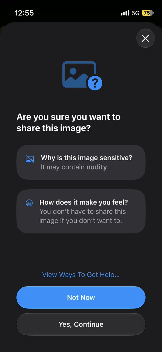 voidfvckxx's tweet photo. my phone thought i was sending nudes and asked me to reconsider! lmao what tf https://t.co/Ks2uOZM5m4