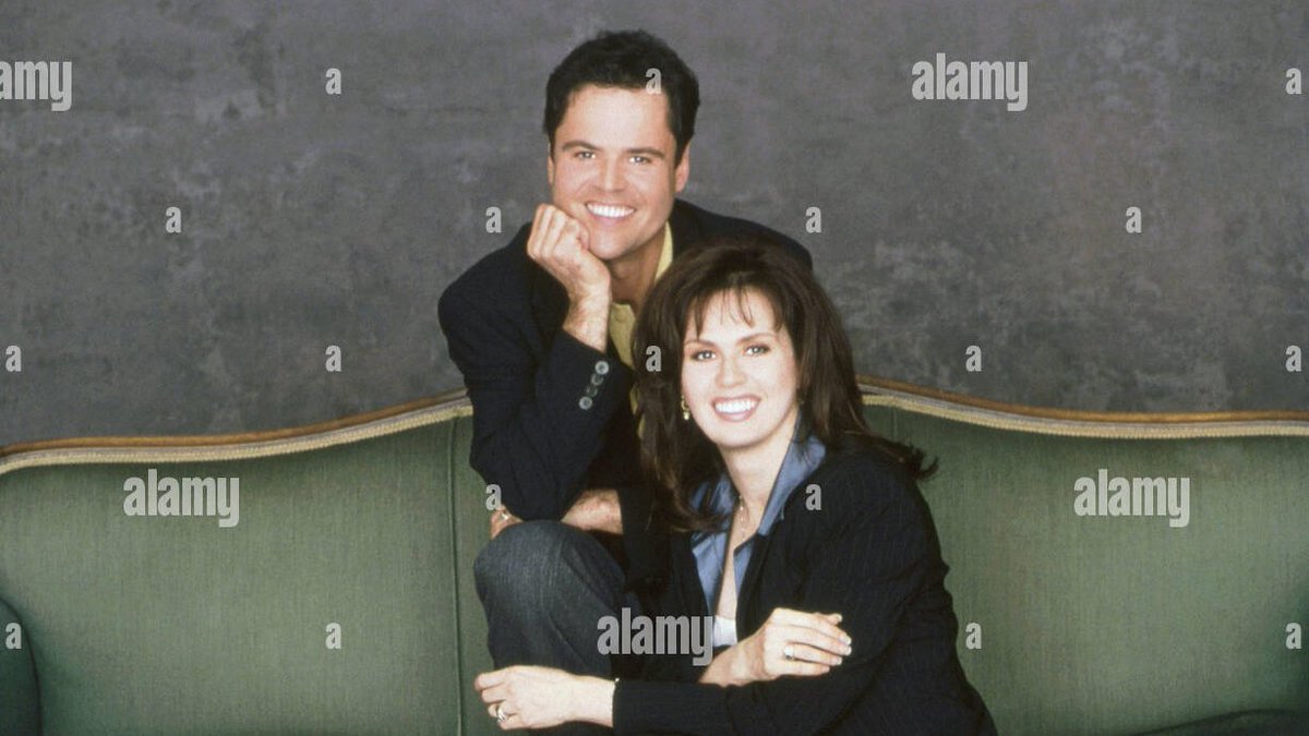 k50cullen's tweet photo. In 1998 and 28 Years Ago, #DonnyandMarie premiered in Syndication on this day RT and Like if you remember this show. (@donnyosmond, @marieosmond, #JerryWilliams, #KatDyson, @stpaulpeterson, #NickVincent, #DickClark, #CharlesCook, @MarilynLWilson, @SPTV) https://t.co/6rwGvHyT6V