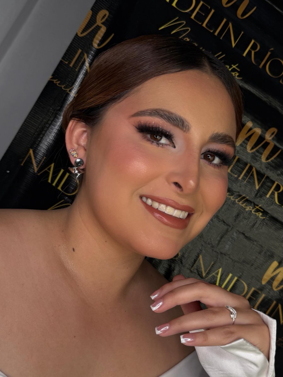 murillolizeth's tweet photo. Novias perfectas 🤩👰
Mod: @fer. aguirre05
Hair: @lupitasilva3646 https://t.co/VU1UTfvACa
