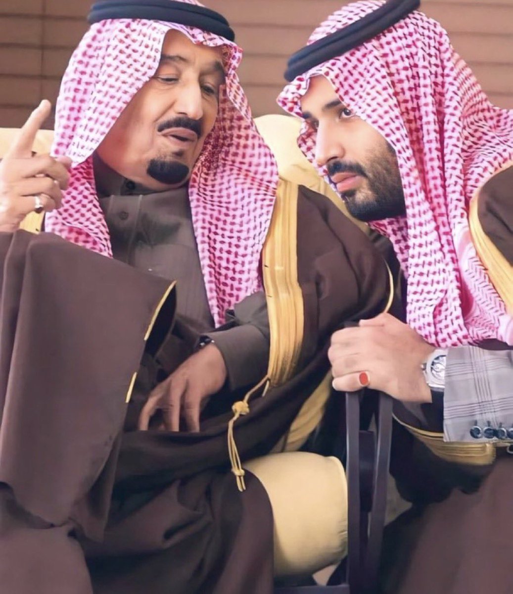 mistlibu's tweet photo. اللهم كن لهم عونًا في كل ما أهمهم، اللهم انصر بهم دينك وأعْلِ بهم كلمتك، اللهم اجمع بهم كلمةَ الأُمَّةِ على الخير، وبارك لهم في مساعيهم، اللهم  ووحد بهم صفوفها على الخير، واجعلهم سببًا لحقن الدماء واجتماع القلوب، إنك على كل شيء قدير..🤲🏼🇸🇦💚

#محمد_بن_سلمان‌ https://t.co/TZwn0weTxG