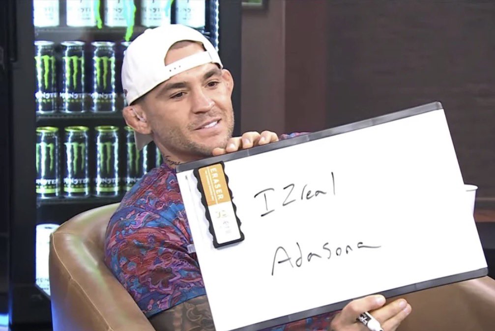 DovySimuMMA's tweet photo. This is Dustin Poirier spelling “Israel Adesanya” https://t.co/v7zYzbPaTD
