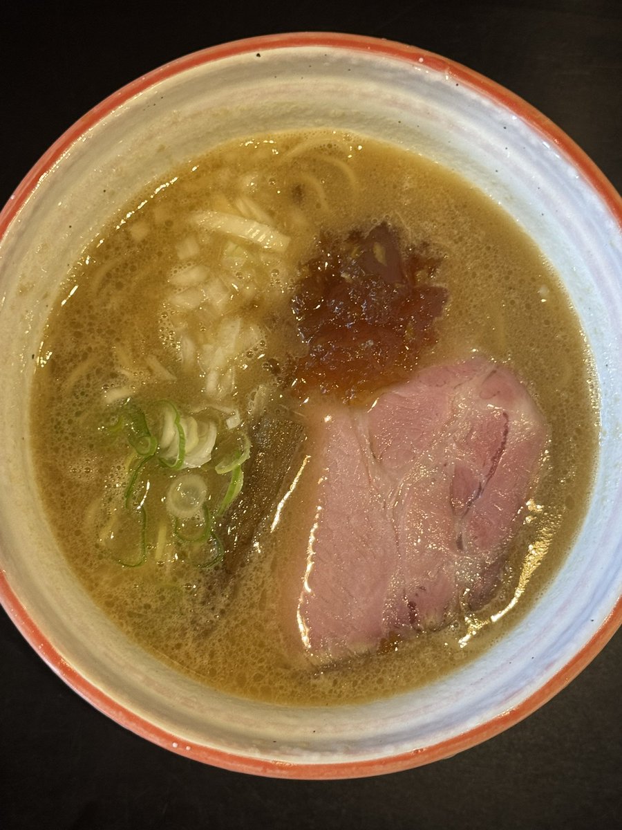 mescarbonicsub6's tweet photo. ラーメン部活動2026年518軒目は小樽の京やで、魚介豚骨醤油。
昨日に続いて、臨休ラッシュです。
#ラーメン  #ramen #lamen #rahmen #中華そば #支那そば #つけ麺 #まぜそば https://t.co/RyvKgoT0H4