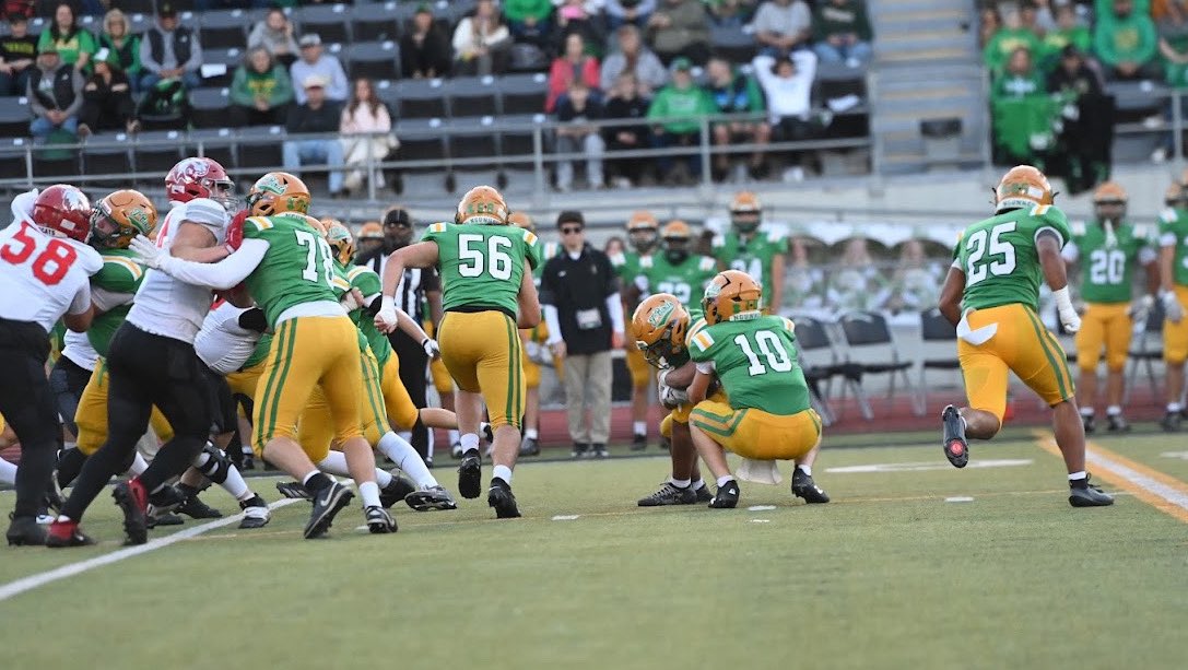 TBirdFootball's tweet photo. 🔰🏈 https://t.co/sW91oMS5sr