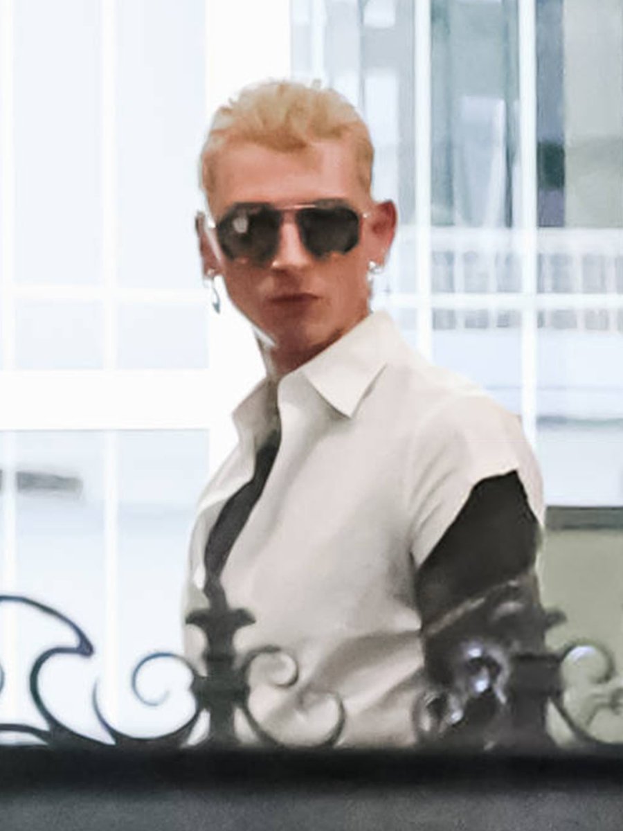 mgkmagic's tweet photo. mgk so fine in Milan, Italy after rehearsals for the Vogue World Milano on September 21, 2026 🇮🇹

#mgk #machinegunkelly machine gun kelly #colsonbaker @voguemagazine #VogueWorld https://t.co/buxcjPROS9