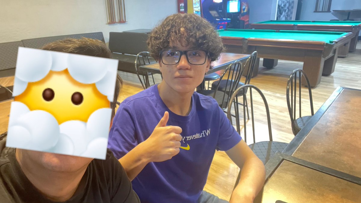 m1saaki's tweet photo. また一つ歳をとりました。
i turned 16 years old today 🥳 random pictures from my last weekend birthday party with some friends &amp; my dad https://t.co/uyBoskkbWZ