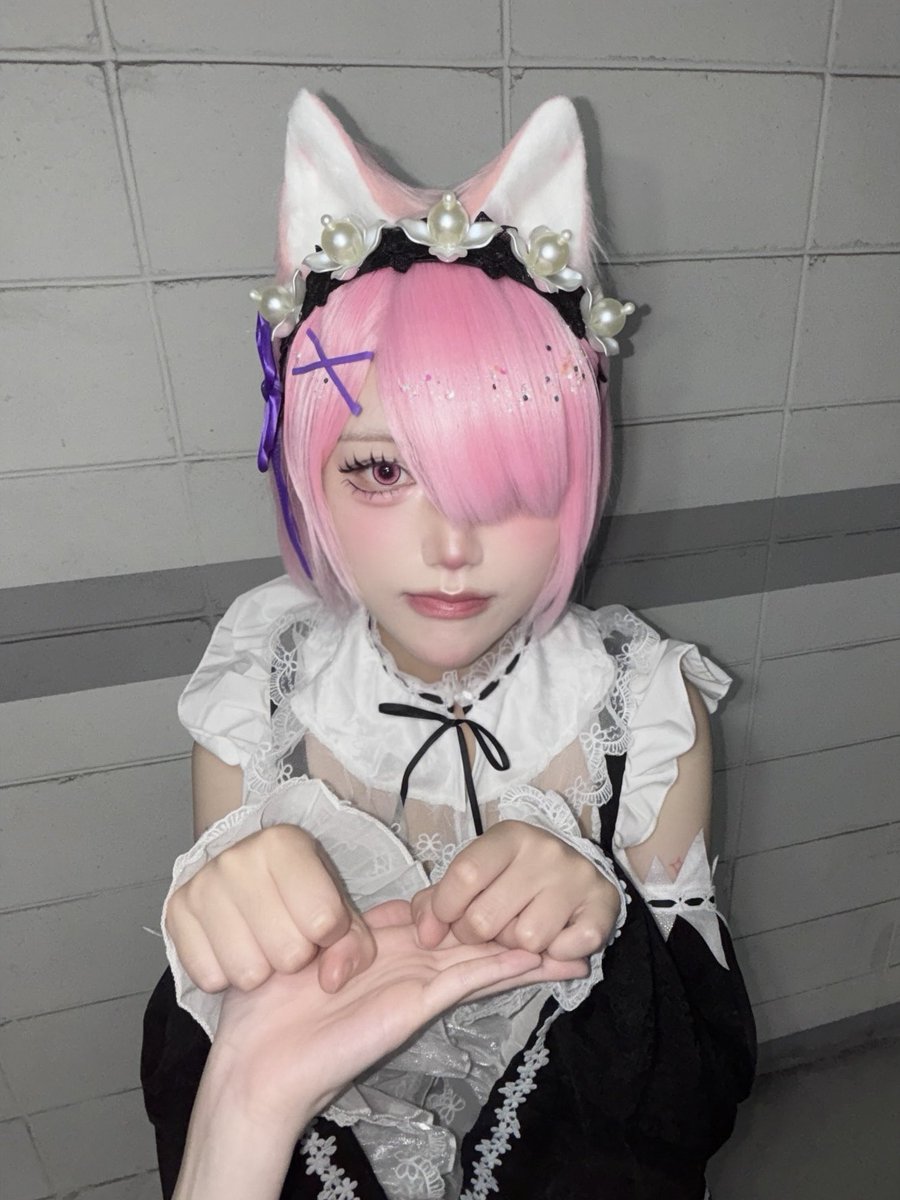 murururum's tweet photo. 츄르내놔
#リゼロ #コスプレ https://t.co/djMcJEfzF6