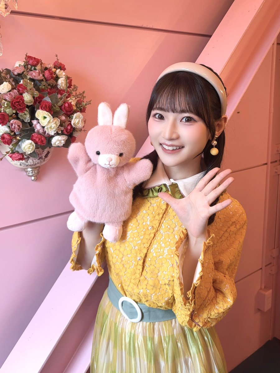 aoki__hina's tweet photo. うたのおねえさんになってみました🎈

『声グラハロウィーン2026』昼の部衣装はこれです！
うさぎかわいー⸝⸝ᐢ.  ̫.ᐢ⸝⸝

チケット先行申込は明日までです！
よろしくお願いします🐥🐥🐥

#声グラハロウィーン2026 https://t.co/mlbjLmQ25n