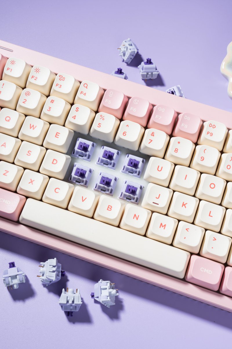 GATERONOfficial's tweet photo. Ice beneath. Spring within.
Cool, smooth, and impossibly clean.
GATERON Ice Spring Switch —Dual-Stage Extended Stem, refreshing every keystroke. ❄️

🛒: https://t.co/rSGBFfL3BT

#IceSpringSwitch #MechanicalKeyboard #KeebLife #KeyboardSwitch #Gateron #linearswitch https://t.co/H8v88y9LbX