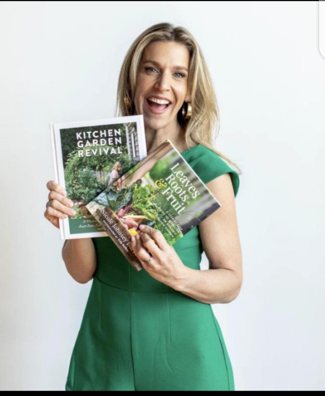 JoyAmos399432's tweet photo. Authors, what feels harder right now:
Getting people to discover your book, or getting them to actually buy it after they discover it?
I'm curious what you're experiencing.#BookMarketing #BookVisibility #AuthorMarketing #IndieAuthor #AuthorPlatform #AuthorBranding #Books https://t.co/yFhOkFv3NS