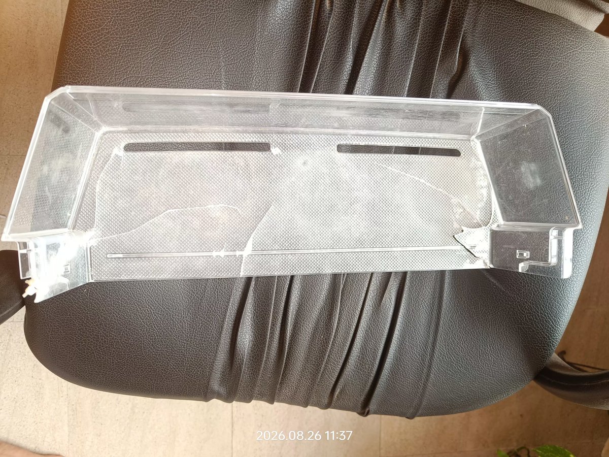 sethtennis's tweet photo. Zero accountability, poor after sale service by realme techlife. One simple fridge shelf can't be delivered even after 105 days of complaint. So many complaints gone in dustbin, anyone listening?
I had purchased side by side 584 liter fridge from realme, now regretting. https://t.co/648w5INkEH