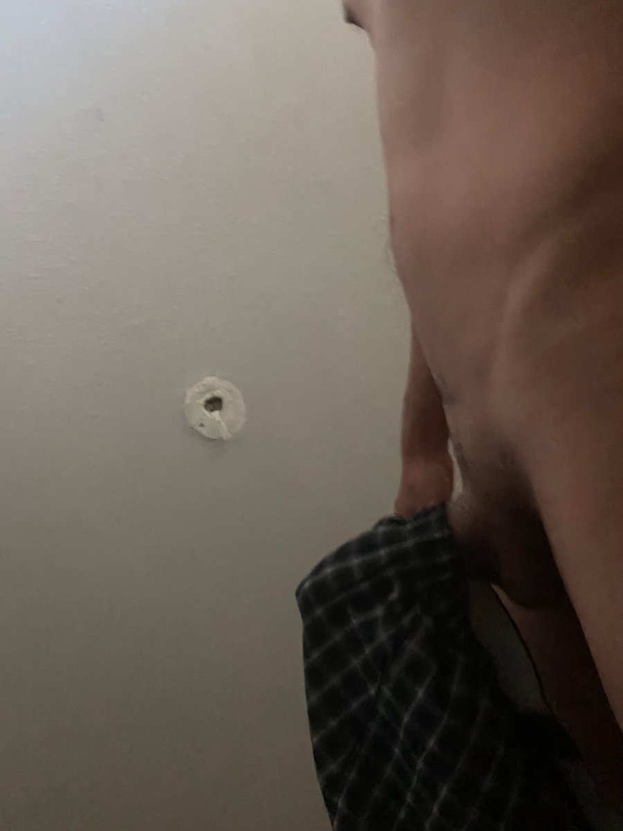 BigDingo911's tweet photo. Who wants to see more dm me 
#LA #SoCal #nsfw #nsfwtwt #meets #meetups https://t.co/AbeAncVqKv