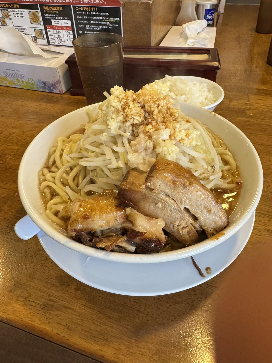 large424242's tweet photo. スッ https://t.co/4aQBIfdZPc