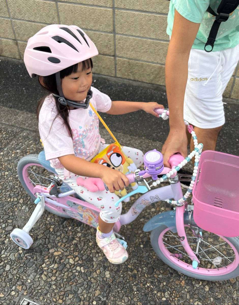 ALBEL1021's tweet photo. 新しく自転車を買いました✨
ずっと雨でなかなか乗る機会なかったので。 https://t.co/YgOBUnXkgi