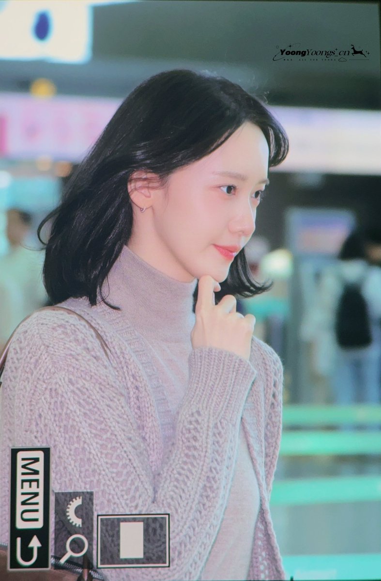 YoongYoongs_cn's tweet photo. 260922 Incheon Airport🛫PRE☺
#LimYoonA #임윤아 #YoonA #윤아
#milanfashionweek
#maxmare https://t.co/q8O3aj32yC