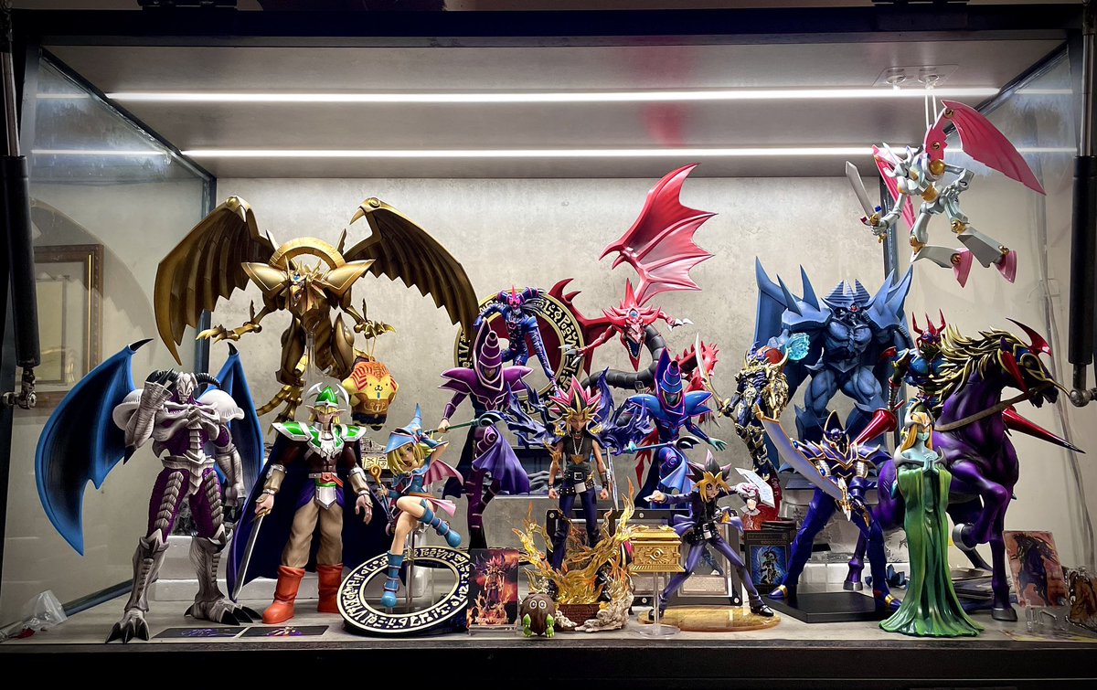 DongDuyVo's tweet photo. Update Yugi's deck
#yugioh #figure #statue #Yugi #遊戯 #遊戯王 #collection https://t.co/ZlaEXL39LU