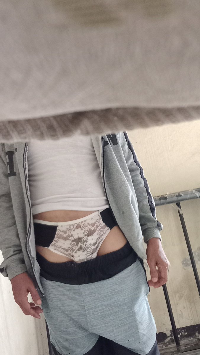 BisexCDer's tweet photo. Yg mau colbar siang ini..DM sekarang..mumpung lagi sange https://t.co/Cczt88KNJa