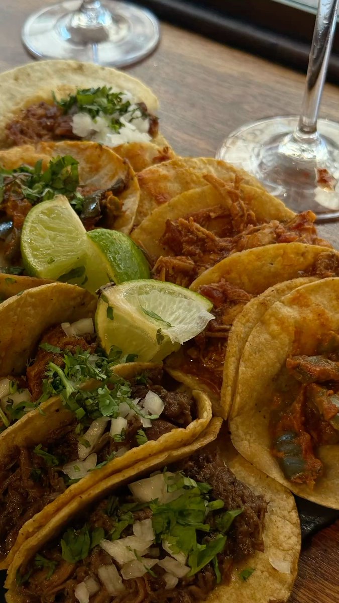 TSeemed's tweet photo. ౨ৎ⋆˚｡⋆ korean corn dogs or tacos౨ৎ⋆˚｡⋆ https://t.co/1C8YEnpr3i