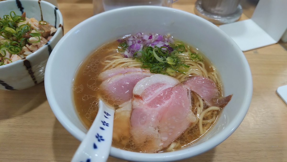 nasu9653's tweet photo. 昼間に下北きたからね
ライブ後だと食べられないやつ食べました https://t.co/PpEJ0mdnSi
