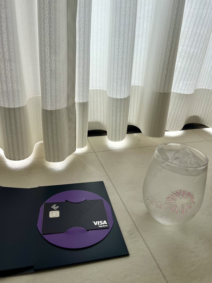 baccara8899's tweet photo. My Luxe metal card just arrived and it’s stunning! 
It is crafted with a real attention to detail👍 @ether_fi 

My Pinnacle card is arriving next week. I'm excited to see what kind of thrill it brings! 😊 https://t.co/mAPeZ0gQB9