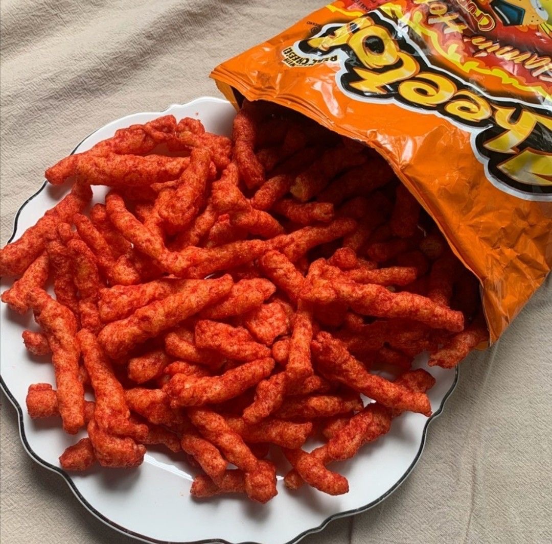 TSeemed's tweet photo. ౨ৎ⋆˚｡⋆ hot cheeto or takis with jalapeno౨ৎ⋆˚｡⋆ https://t.co/5G0Jo4g82o
