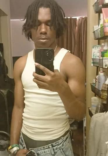 BriaEvans07's tweet photo. Hey y'all my hb @407_TreKel lookin for a legit Suga Mama, hit em up if u interested 🤭🩷🩷🩷 https://t.co/fPcOzLxRGI