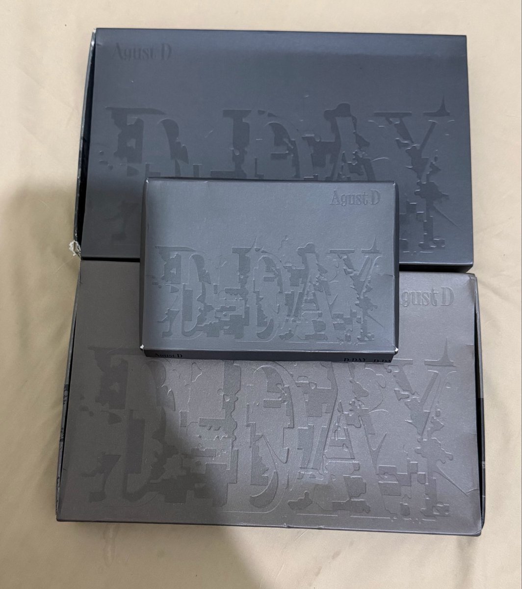 xiaonugu's tweet photo. wts want to sell photocards pc
dan album official AGUST D D-DAY

take all pc : 150.000

take all album : 170.000 (minus sticker, plus pc)

take all album + pc : 300.000

yuk guys bantu habisin :( mau stop collect

WAJIB SPLIT PAYMENT
sisa 20.000 untuk co 🍊

#zonauang #wts https://t.co/hGJ4KxHOoq