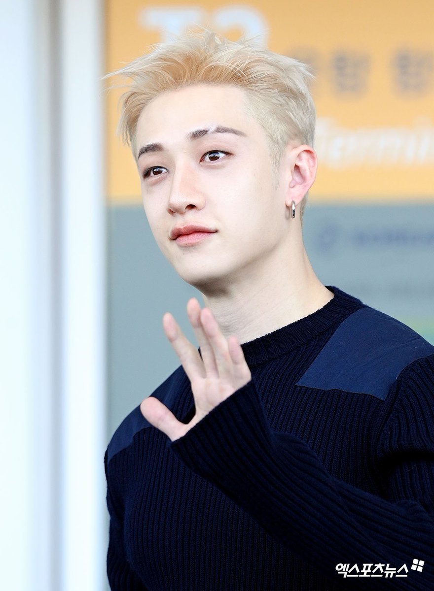ChanStargazing's tweet photo. @Fendi 🔗 https://t.co/Sb8nVdvnsu
🔗 https://t.co/VlO1jQl2ua
🔗 https://t.co/sYxvLdJ6YH
🔗 https://t.co/gXW37fb6RD https://t.co/w3EaCgxWDN