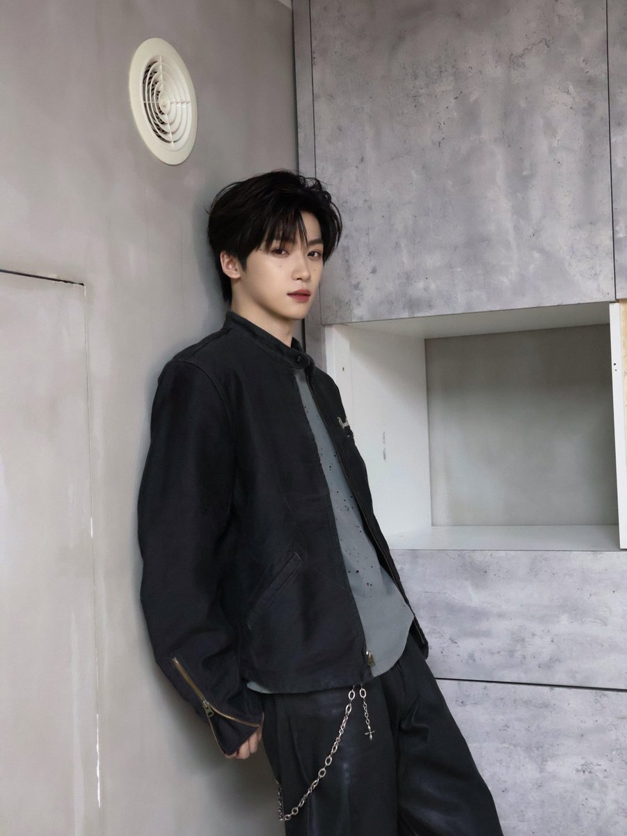 ZIYUKOREA's tweet photo. 260922 즈위 샤오홍슈 업로드

있어, 잘 나온 사진 있어✌️✌️✌️

원본 게시물 🔗 https://t.co/ZQFw1GvEwp 

#즈위 #ziyu #梓渝 https://t.co/9XvAJnYtfU