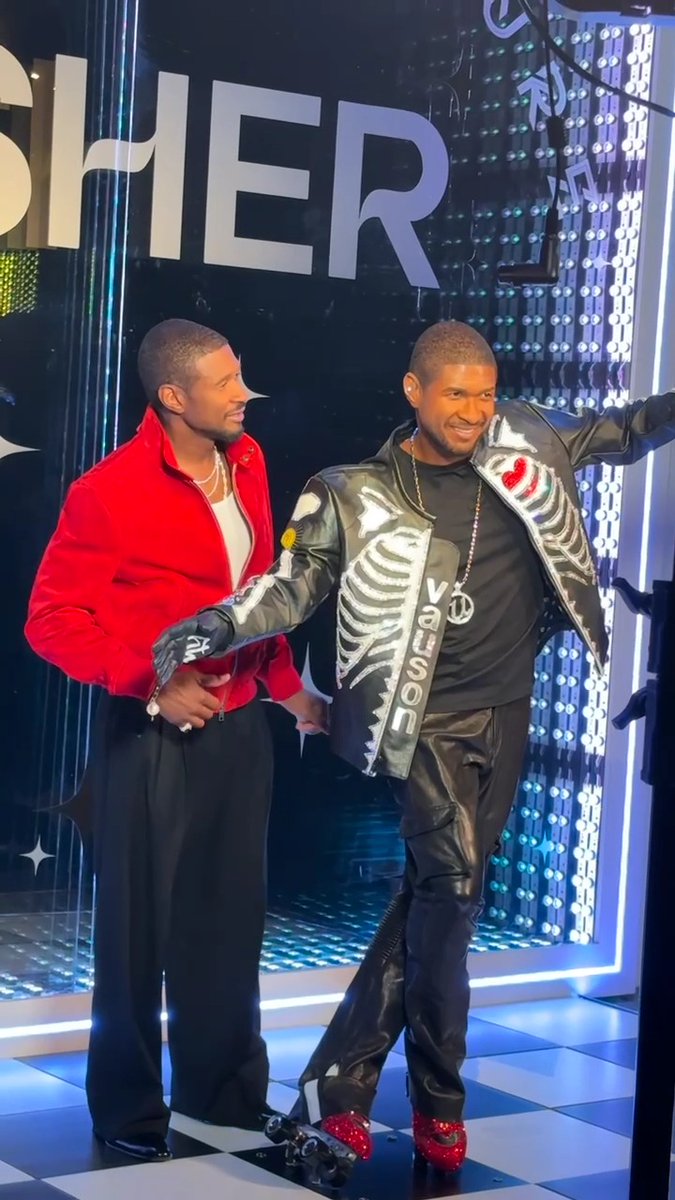 EleneJonason's tweet photo. Usher finally met his "clone" in Las Vegas on Wednesday afternoon. And now you can too! Head on over to theblast. com for our full story to see where doppelganger Usher can be found. https://t.co/6i8FA7q3on
