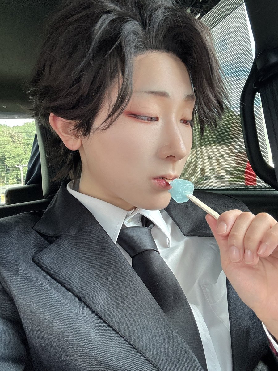 kuuma_hoseki's tweet photo. ロケ地は最高なのに、ガチ廃墟すぎて怖いのと蚊が10000匹いて車から出たくない https://t.co/6cANbVfXZb