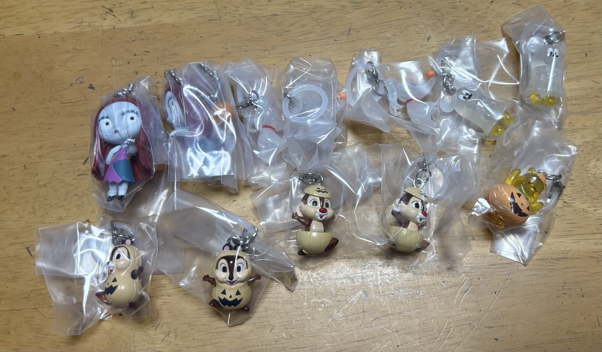Mezw6g's tweet photo. いっぱい引けた！ https://t.co/tvPZyWJN2q